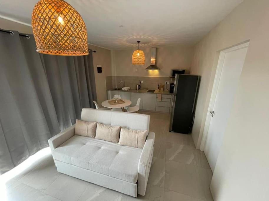 Bois Mapou Self Catering Apartments Unit 204 Riviere Noire Bagian luar foto